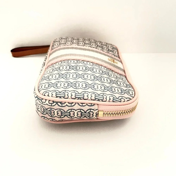 Tory Burch Gemini Link Wristlet Coastal Pink Gold Hardware H:4.2", L 7.2" - Picture 3 of 16